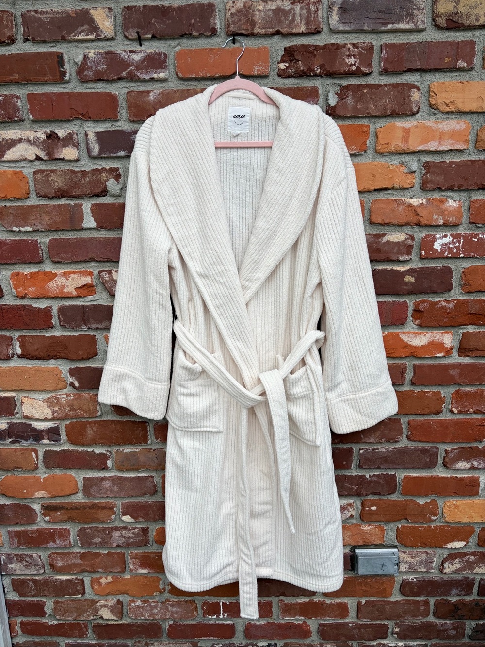 NWOT Aerie Robe